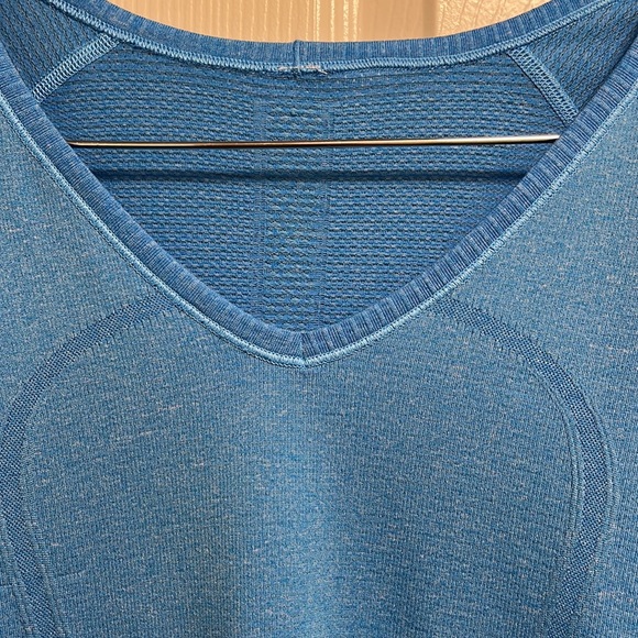 Lululemon Swiftly Tech V-neck short sleeve T-shirt. Color is a light blue. - Picture 3 of 5